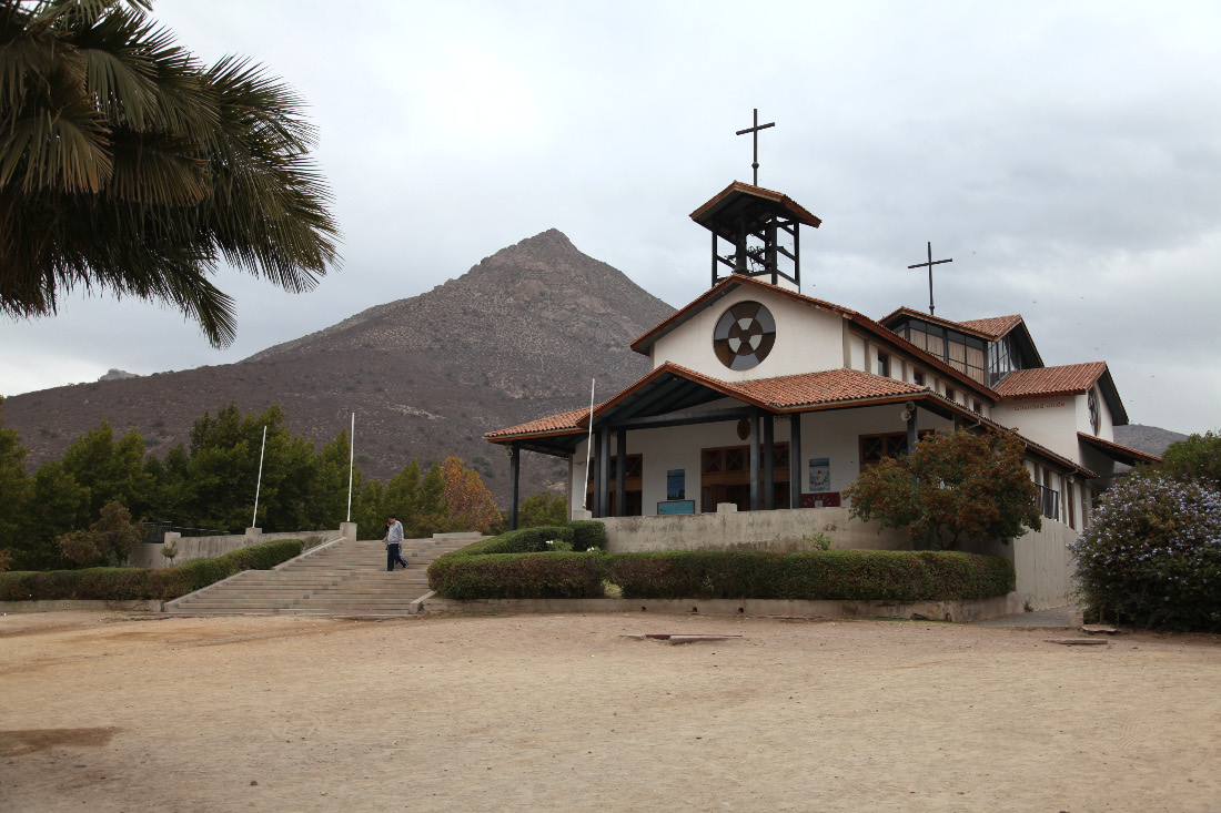 Iglesia Santuario de Santa Teresa de Los Andes