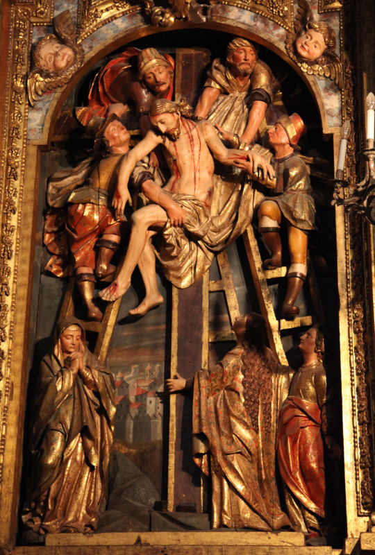 uec_es_santiago_de_compostella_catedral_crucifixion_base_relief