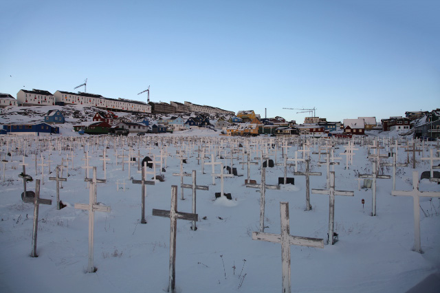 grave crosses in Godthåb