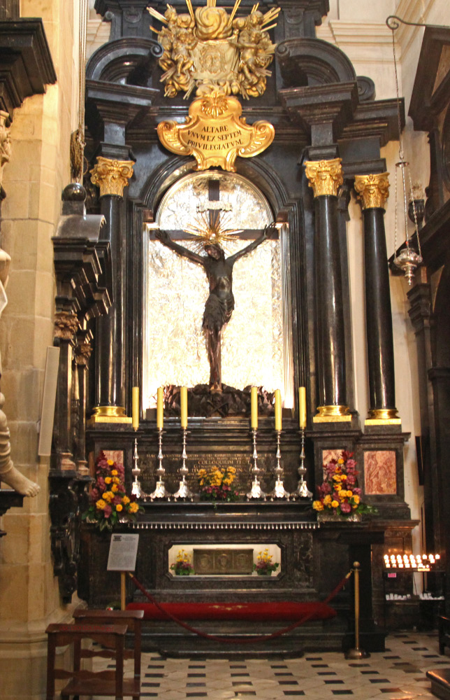 Altar in Wawel Cathedral with relics of Queen Saint Jadwiga