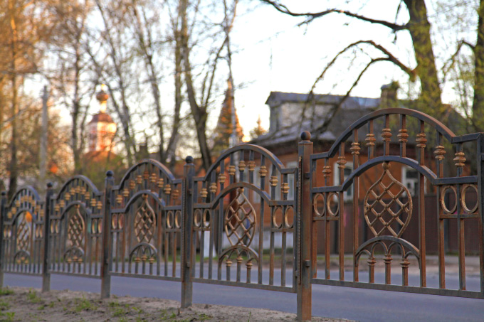 iron fence with cupolas in Sergiev Posad