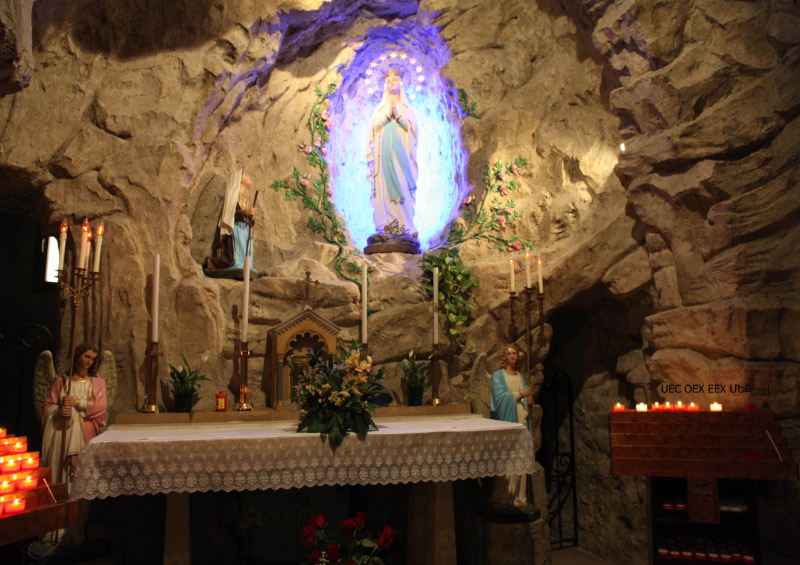 San Quirino Lourdes Grotto