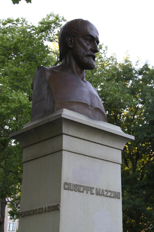Giuseppe Mazzini bronze bust in Central Park in New York City